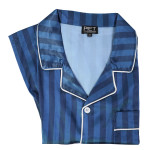 Satijnen Pyjama | Marine Blauw Gestreept | www.pietkoopmans.nl