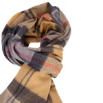 Barbour Cashmere Shawl | Camel Taupe Geruit | www.pietkoopmans.nl