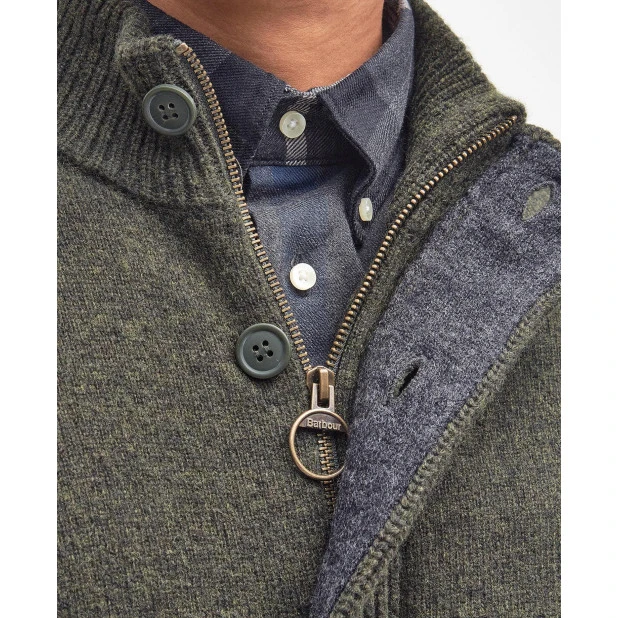 Barbour Essential Wollen Vest | Olijf Groen | www.pietkoopmans.nl