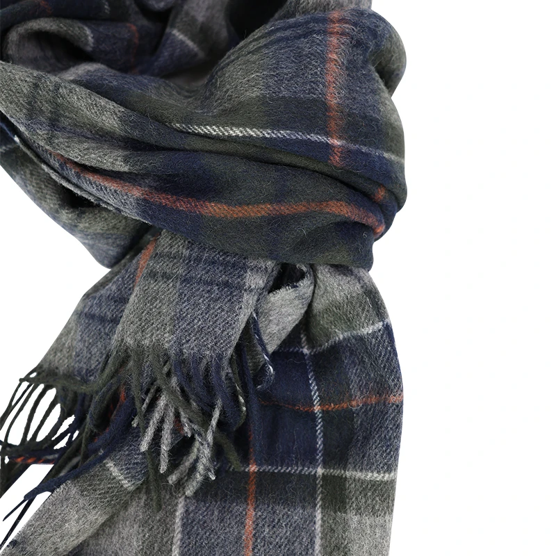 Barbour Brack Patchwork Shawl | Antra Groen Geruit | www.pietkoopmans.nl