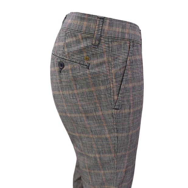 Club of Comfort Chino Broek | Linnen Geruit | www.pietkoopmans.nl