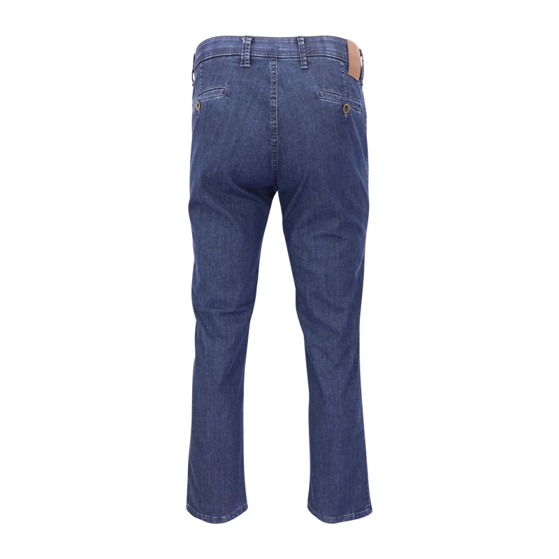 Club of Comfort Chino | Donkere Denim Zomer | www.pietkoopmans.nl