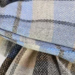 Dante Shawl Kasjmier | Beige Blauw Geruit | www.pietkoopmans.nl