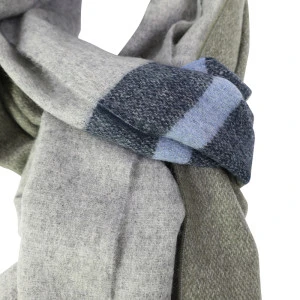 Dante Cashmere Shawl | Grijs Olijf