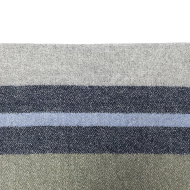 Dante Cashmere Shawl | Grijs Olijf | www.pietkoopmans.nl