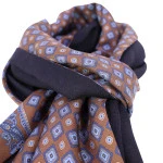 City Sport Zijde Modaal Shawl | Bruin Blauwe medallions | www.pietkoopmans.nl