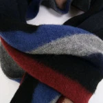Shawl Wol Gebreid | Jeans Blauw Gestreept | www.pietkoopmans.nl