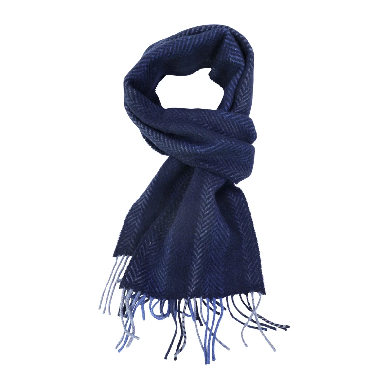 John Hanly Shawl | Marine Blauw Visgraat | www.pietkoopmans.nl