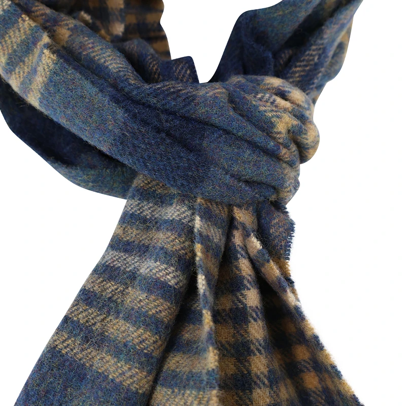 John Hanly Shawl Wol Geweven | Blauw Beige Geruit | www.pietkoopmans.nl