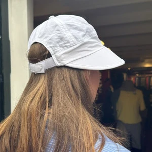 Cap met grote opvouwbare klep Zomer | Wit