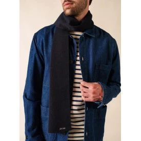 Saint James Gebreid Wollen Shawl | Uni Navy
