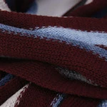 Tricot Shawl Wol | Jeans Bordo Gestreept | www.pietkoopmans.nl