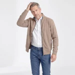 Baileys Sportief Vest | Licht Taupe | www.pietkoopmans.nl