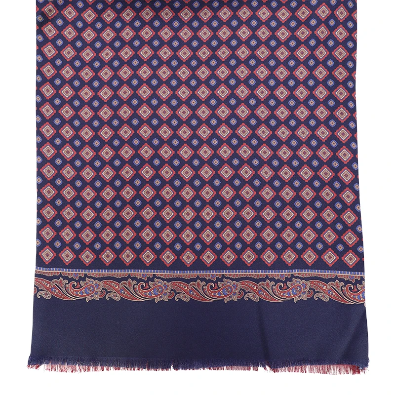 City Sport Zijde Modaal Shawl | Navy Bordeaux Medallions | www.pietkoopmans.nl