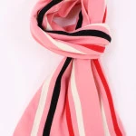 College Shawl Hasting | Roze Room Rood Zwart | www.pietkooopmans.nl