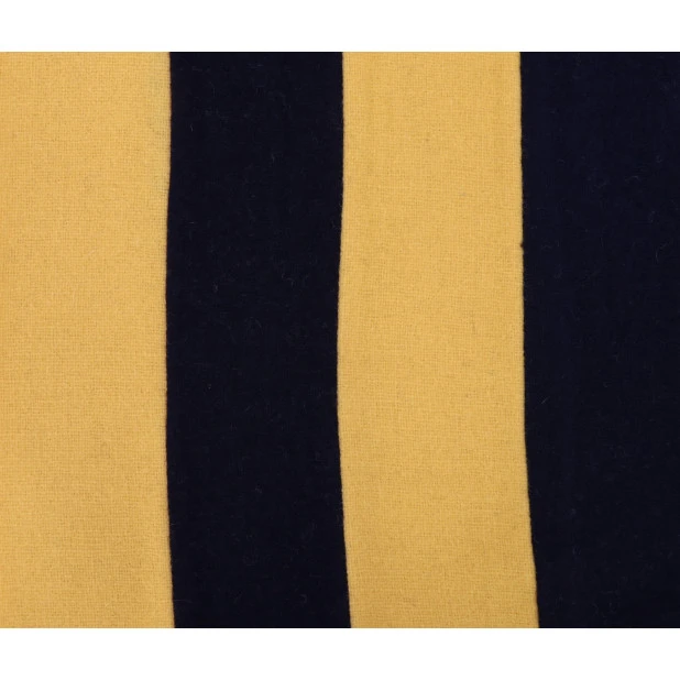 College Scarf | Nottingham | www.pietkooopmans.nl
