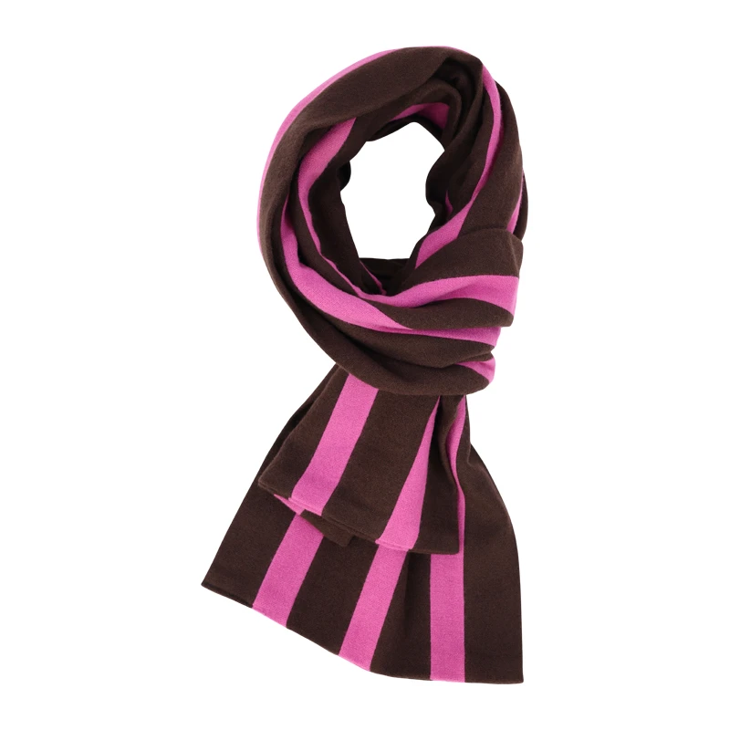 College Shawl | Wiltshire | www.pietkoopmans.nl