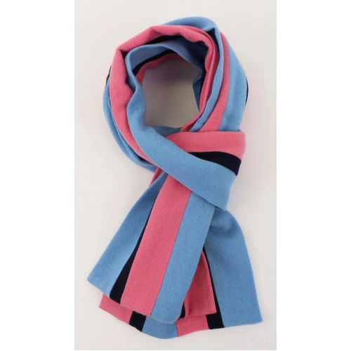 College Scarf | Benfleet | www.pietkooopmans.nl