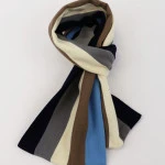 College Scarf | Dartford | www.pietkooopmans.nl