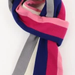 College Scarf | Redhill | www.pietkooopmans.nl