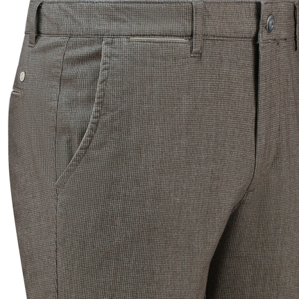 Com4 Winter Chino | Bruin Pied de Poule | www.pietkoopmans.nl