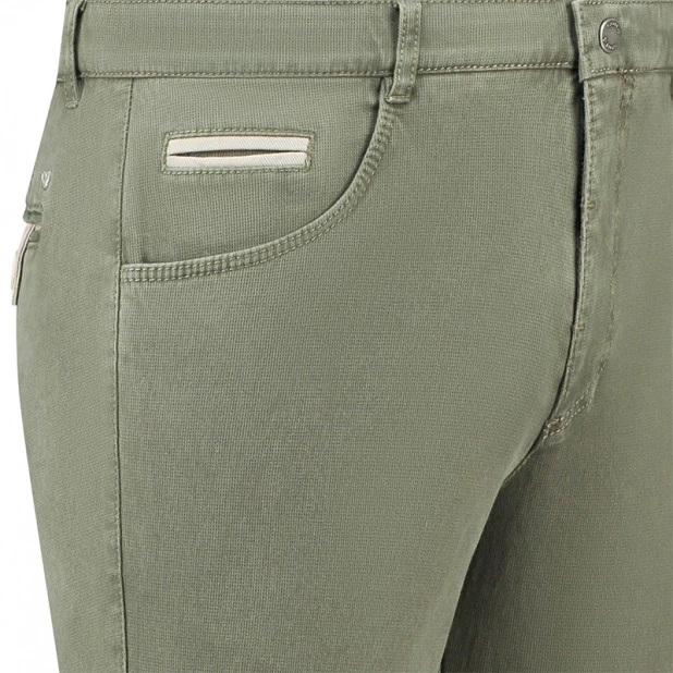 Com4 Swing Front Broek | Zacht Olijf | www.pietkoopmans.nl