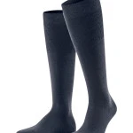Falke Kniekousen Airport | Navy | www.pietkoopmans.nl