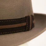 Klassieke Trilby Hoed | Taupe | www.pietkoopmans.nl