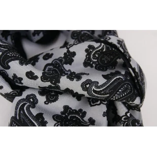 Foulard Shawl | Lichtgrijs Zwart Print | www.pietkoopmans.nl