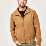 Suedine Jack Redpoint Terence | Licht Camel | www.pietkoopmans.nl